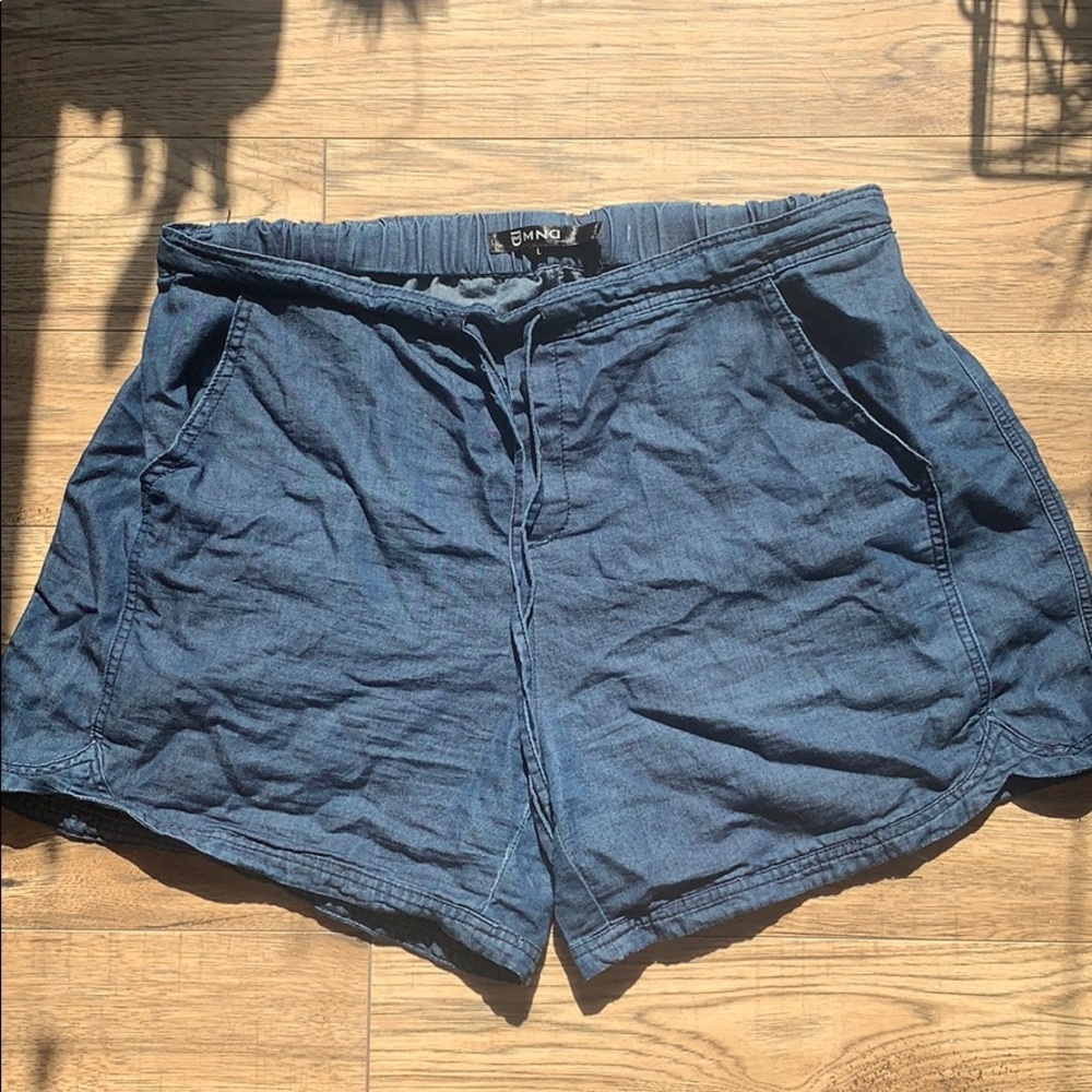 MND baggy mom shorts